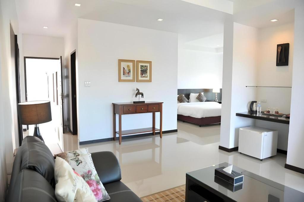 Baan Nan Hotel 외부 사진